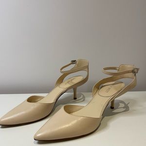 Nine West Nude Kitten Heel